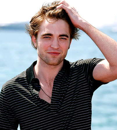 Obleci se kot Robert Pattinson