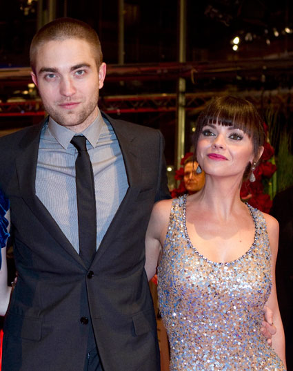 Robert Pattinson: Pozabil je britanski naglas!