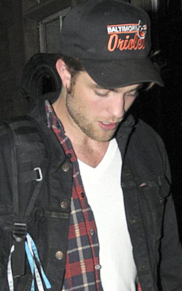 Vroče! Robert Pattinson je postal boter!