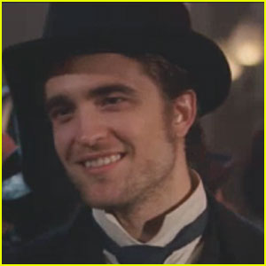 Video: Robert Pattinson: Oglej si, kakšen ženskar je!