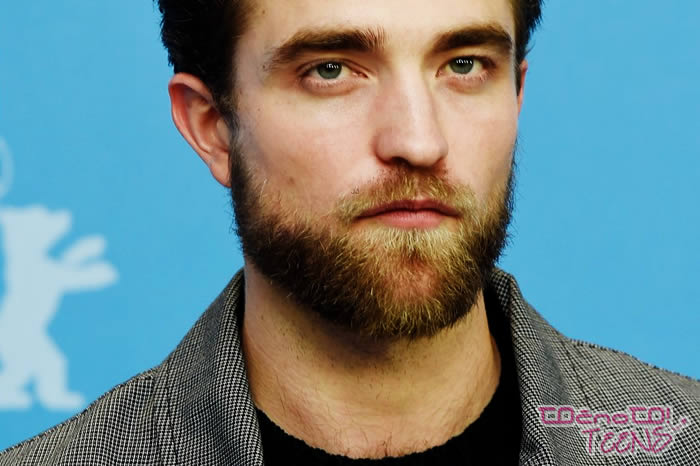 Robert Pattinson je novico najprej zaupal Nemcem!