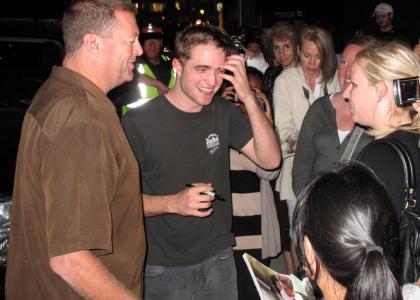 FOTO: Robert Pattinson je pokazal novo pričesko!