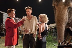 FOTO: Nove fotografije iz 'Water for Elephants'