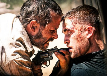 Foto: Rob Pattinson: Poglej si ga vsega krvavega in pretepenega!