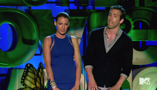 Vroče! Blake Lively družini že predstavila novega fanta!