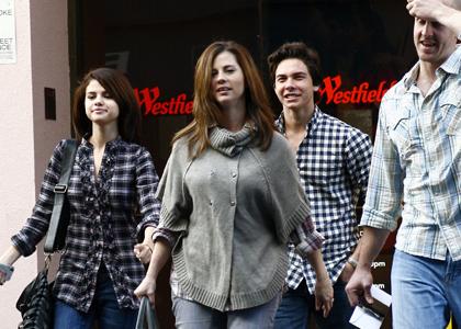 Selena Gomez: Odpravlja se na univerzo!
