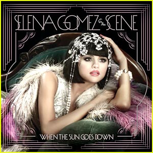 VROČE: Nov album Selene Gomez je zunaj!