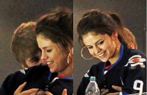 OPA! Justin Bieber svojo Seleno pred vsemi grabil za prsi!