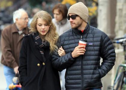 VROČE: Se spet kaj kuha med Taylor Swift in Jakeom Gyllenhaalom? Bila sta na večerji!