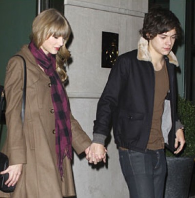 Vroče! Taylor Swift in Harry Styles: Ujeta med poljubljanjem!