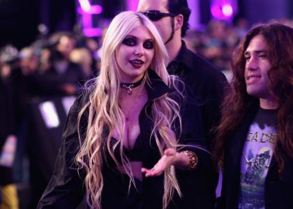 Taylor Momsen: Končno se je opravičila staršem!
