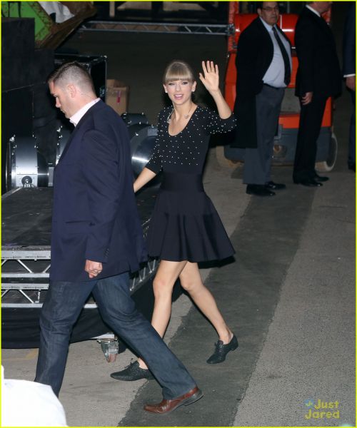 Taylor Swift in Ed Sheeran: Na televiziji prvič zapela njun duet!