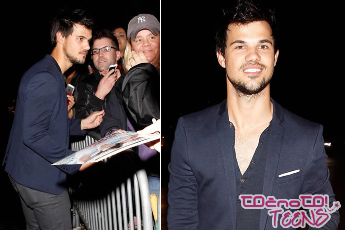 Taylor Lautner kljub pozni uri in utrujenosti poskrbel za oboževalce!