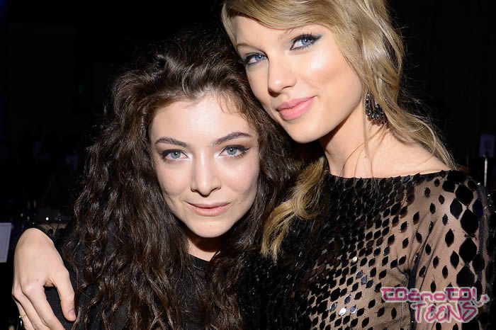 SRČKANO! Taylor in Lorde na tečaju peke piškotov!