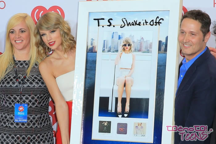 OPA! To je še en mega mejnik v karieri Taylor Swift!
