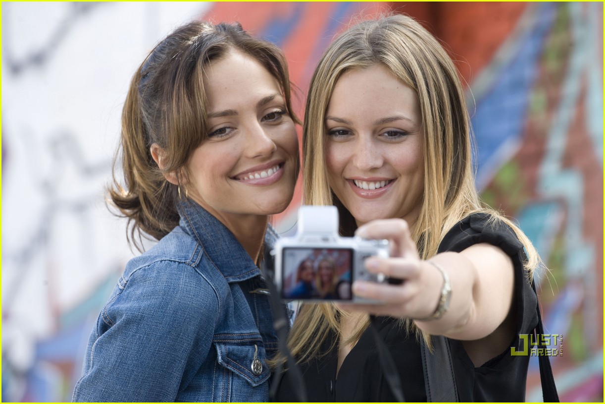 VIDEO: Oglej si uradni trailer srhljivke Leighton Meester!