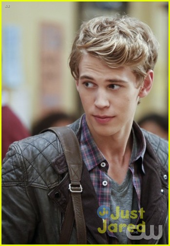 Austin Butler: Je tudi tebe omrežil kot Sebastian v The Carrie Diaries?