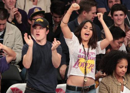 FOTO: Vanessa Hudgens: S svojim 'samo prijateljem' si je privoščila še en zmenek!