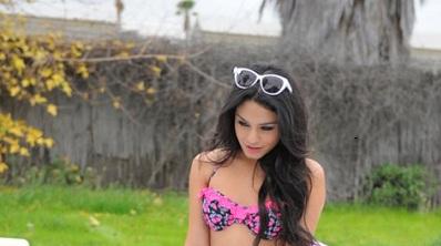 FOTO: Vanessa Hudgens zamenjala Britney Spears in posnela hudo vroče fotografije!