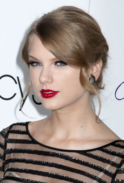 Taylor Swift: Kupila je hišo za 2,5 milijona dolarjev!