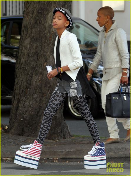 Foto: Willow Smith: Le kaj si je obula?!