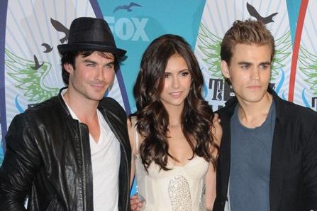 VROČE: Zvezde iz 'Vampirskih dnevnikov' so na Teen Choice Awards pobirale nagrado za nagrado!