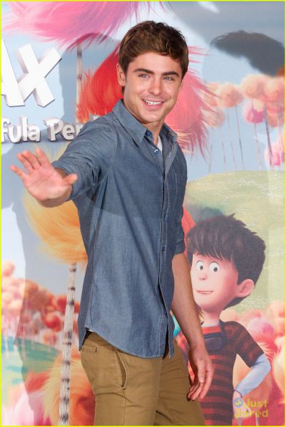 Foto: Zac Efron: Zaradi novega filma bo prepotoval Evropo!