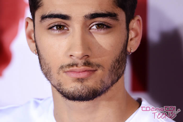 NEPRIJETNO! Zayn ne posluša glasbe 1D v krogu svojih prijateljev!