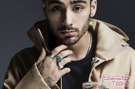 ŠOKIRAL! Zayn Malik se je odločil za to drzno tetovažo!