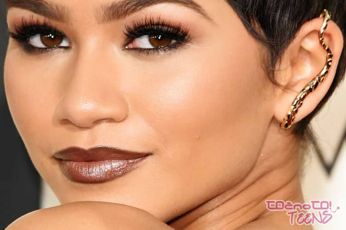TOP 10 trenutkov, ko si je Zendaya upala izstopati!