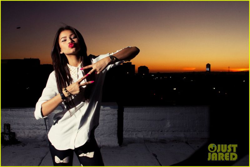 Zendaya: Objavila je svoj drugi uradni plesni video na pesem Justina Bieberja!