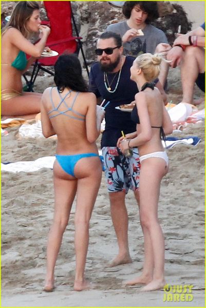 leonardo-dicaprio-continues-st-barts-trip-surrounded-by-women-58