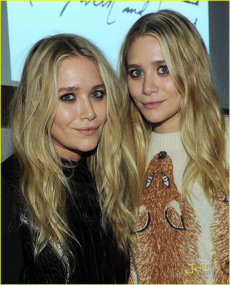 NEW YORK, NY - FEBRUARY 02:  Mary-Kate Olsen and Ashley Olsen attend the TEXTILE Elizabeth and James celebration at Tacombi on February 2, 2011 in New York City.  (Photo by Larry Busacca/WireImage for TEXTILE Elizabeth and James) *** Local Caption *** Mary-Kate Olsen;Ashley Olsen
