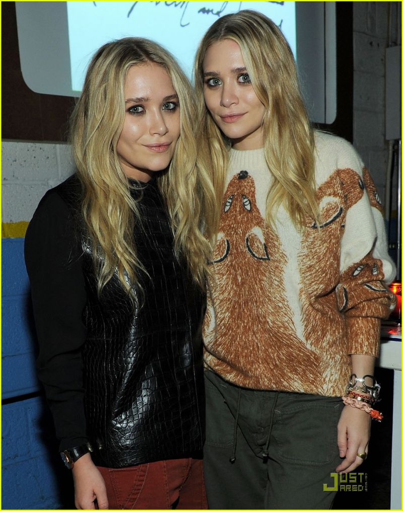 NEW YORK, NY - FEBRUARY 02:  Mary-Kate Olsen and Ashley Olsen attend the TEXTILE Elizabeth and James celebration at Tacombi on February 2, 2011 in New York City.  (Photo by Larry Busacca/WireImage for TEXTILE Elizabeth and James) *** Local Caption *** Mary-Kate Olsen;Ashley Olsen