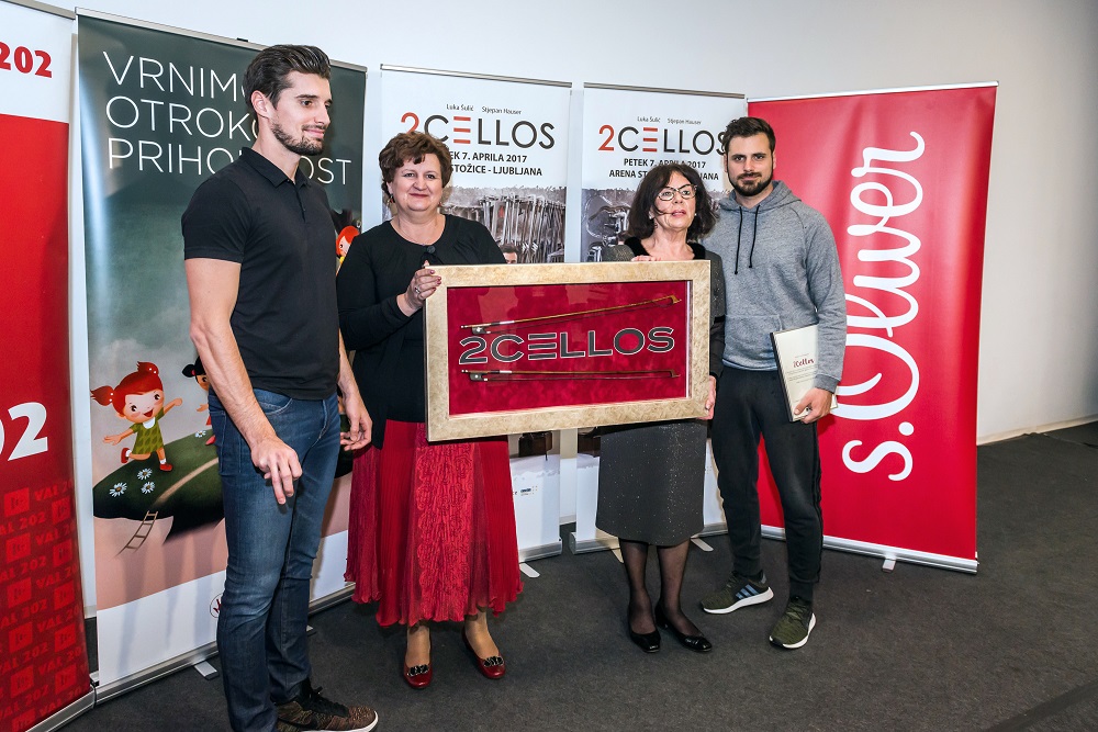 2Cellos