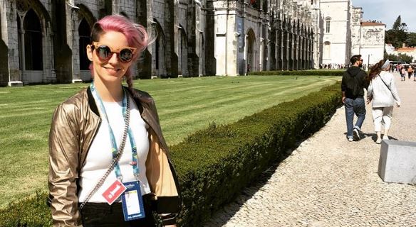 Lea Sirk se je javila iz Lizbone in priznala: “Šokirana sem”