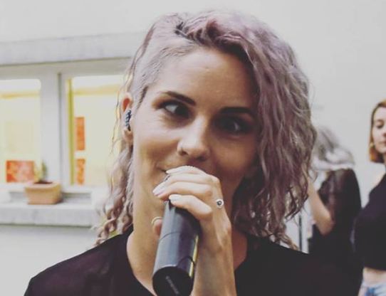 Lea Sirk iskreno priznava: “Ja, taka sem in ni mi pomoči”