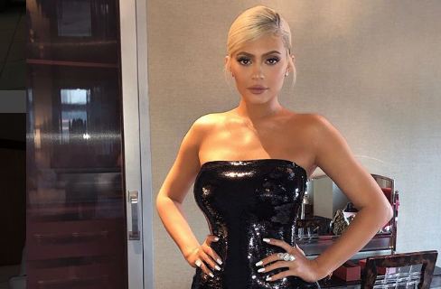 kylie2