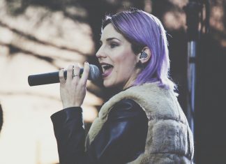Lea Sirk: Ta skladba jo spomni na njeno prvorojenko in najtežje obdobje