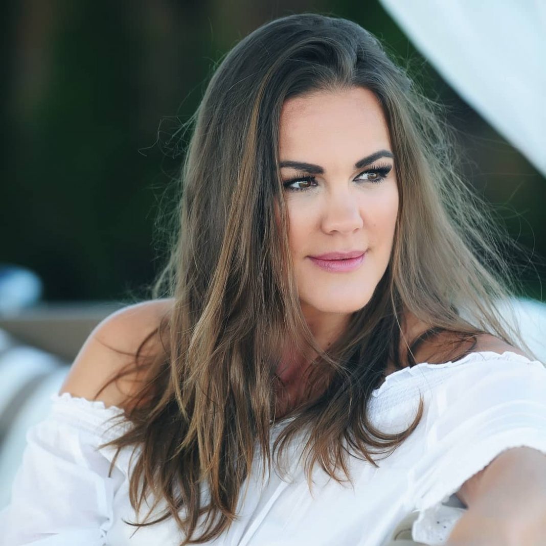 Rebeka Dremelj Rebeka Dremelj