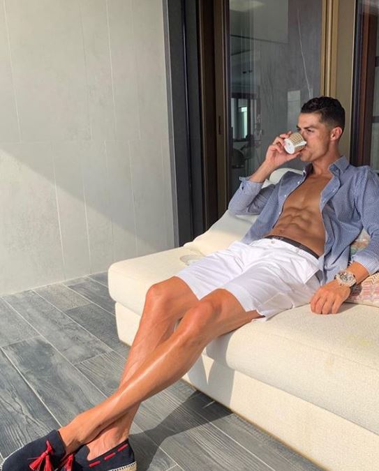 Cristiano Ronaldo Cristiano Ronaldo