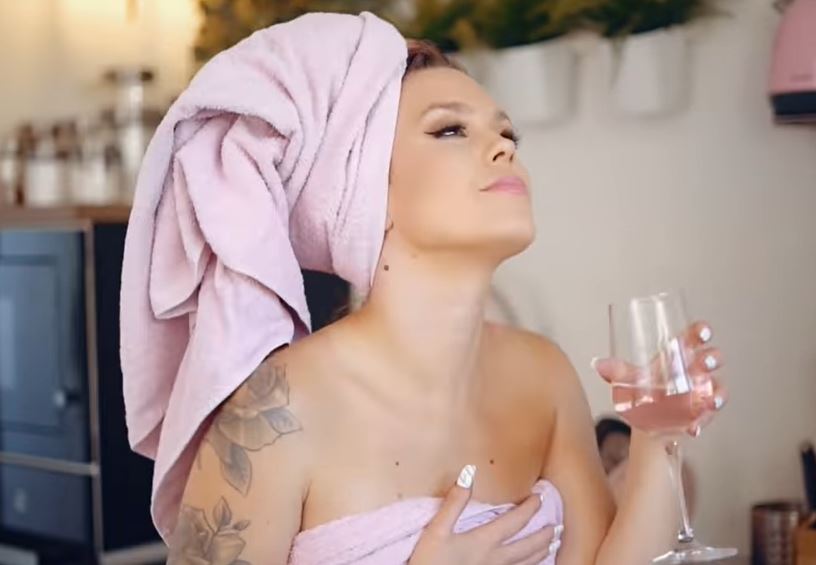 Nika Zorjan Nika Zorjan