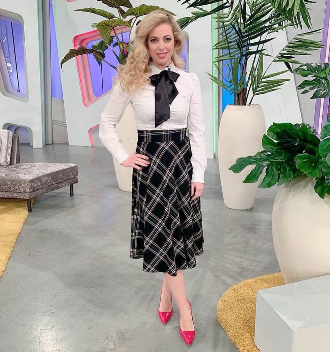 Ana Tavčar
