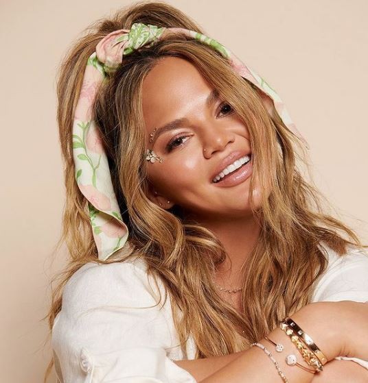 Chrissy Teigen Chrissy Teigen