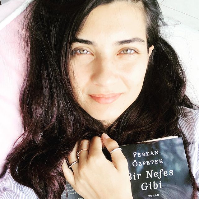 Tuba Büyüküstün