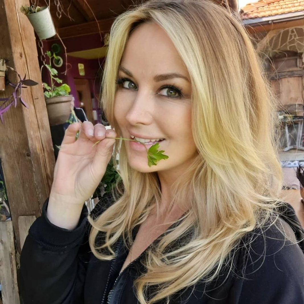 Eva Irgl