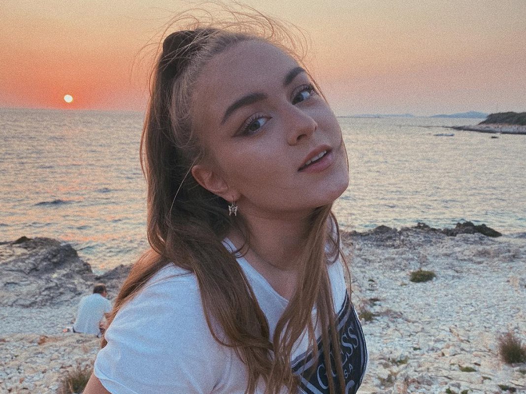 Lina-Kuduzović Lina-Kuduzović