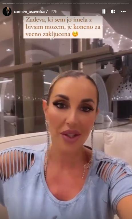 Carmen je vesela