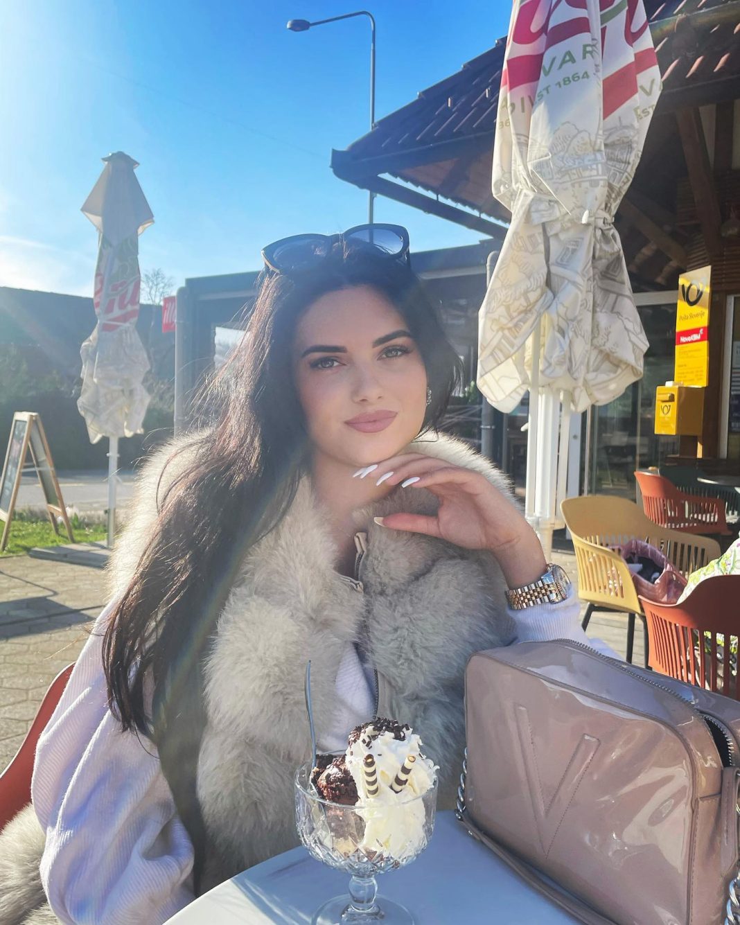 Ana Pusovnik