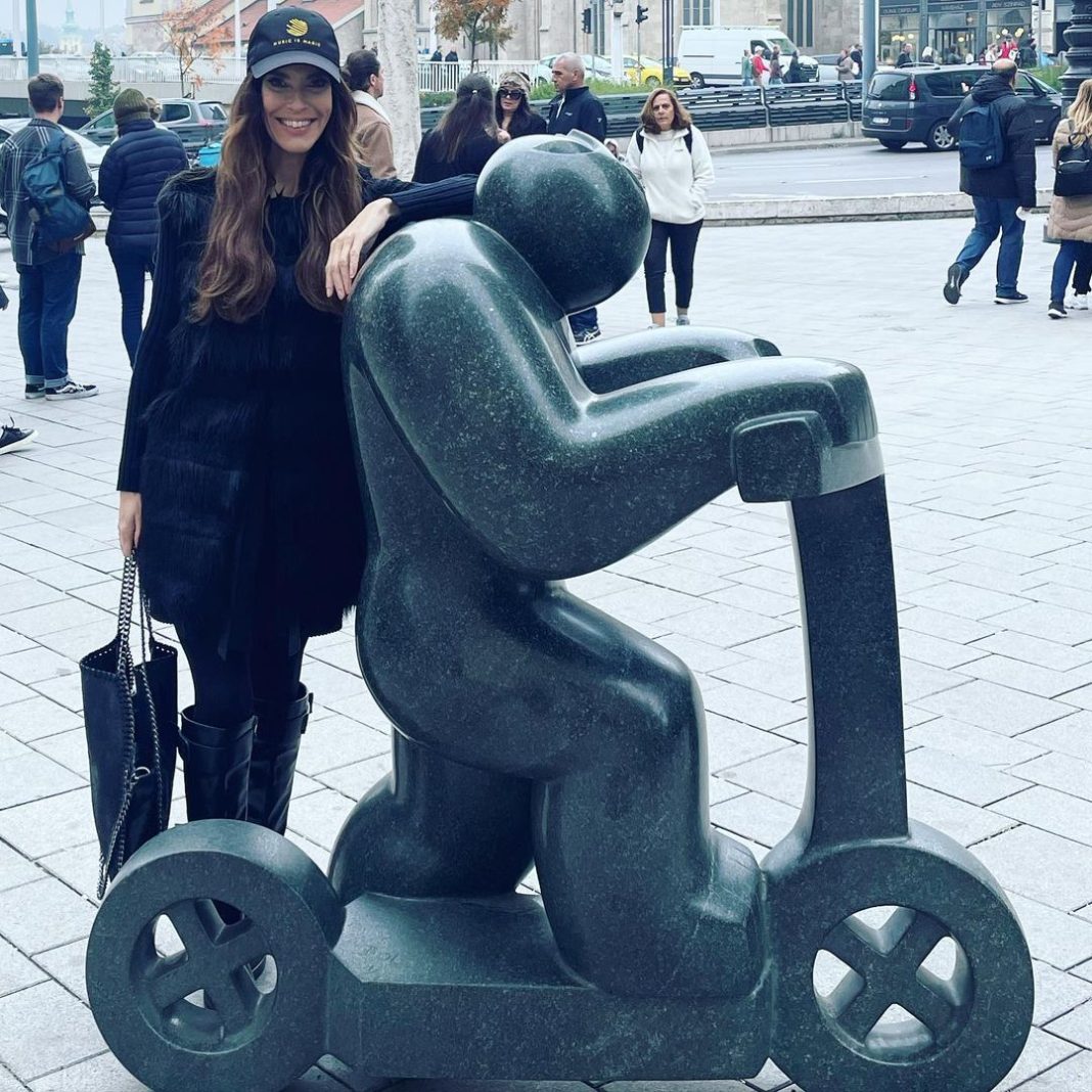 Eva Irgl